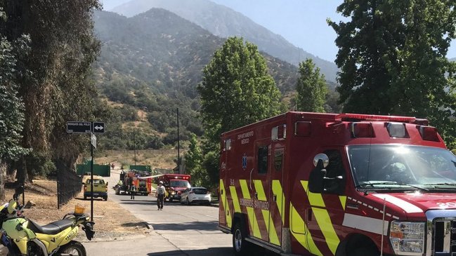 Incendio forestal afectó al Cerro Manquehue