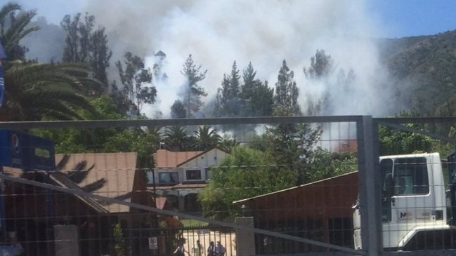 Decretan Alerta Roja en Casablanca por incendio forestal