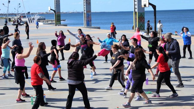Punta Arenas: Destacados bailarines nacionales protagonizarán zumbatón nocturna