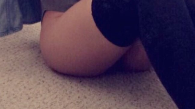 Joven australiana subasta su virginidad y puso varias condiciones