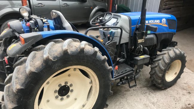 Encuentran en Teno tractor sustraído desde empresa agrícola en Santa Cruz