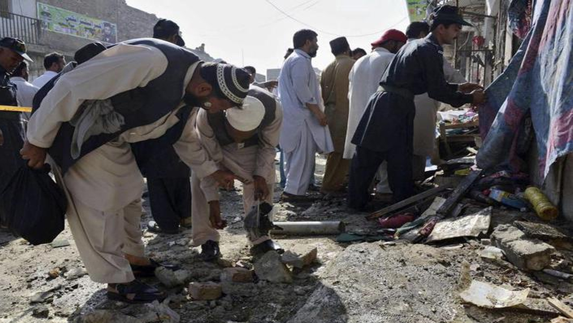 Atentado en bazar deja al menos 20 muertos en Pakistán