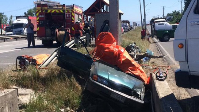 Caja de tomates causó tragedia carretera en el Maule: Tres fallecidos