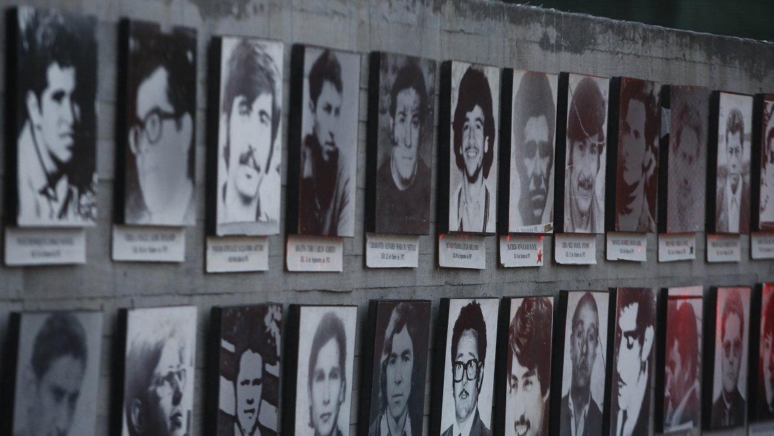 Ex agentes de la DINA fueron condenados por asesinar a un líder del PS en 1976