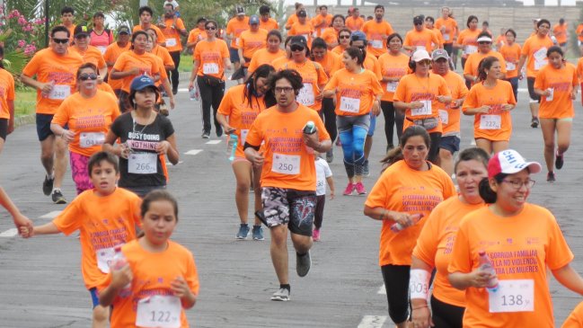 Ariqueños corrieron por la no violencia contra la mujer  