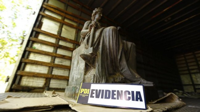 Cultura se querellará en caso de estatuas encontradas en fundo de Mostazal