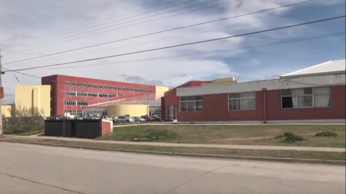 Universidad de Magallanes hará sumario interno por posibles gases cancerígenos en laboratorio