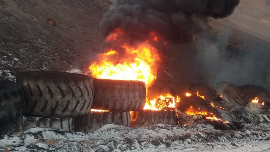 Pescadores volvieron a manifestarse con barricadas en Iquique