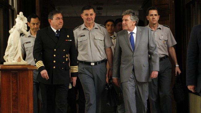 Venta de armas a narcos: Jefe del Ejército denunciará a oficial por difusión de 