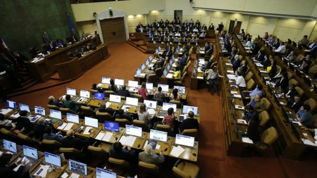 Cámara de Diputados rechazó Presupuesto 2019 y lo envió a comisión mixta