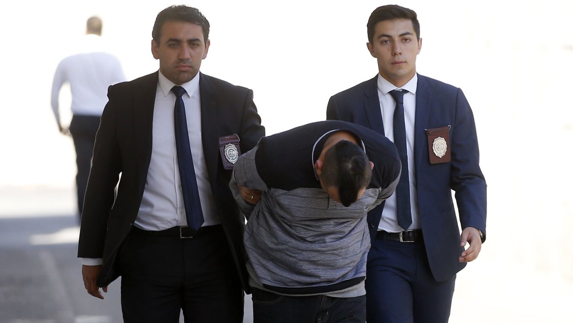 Femicidio en Colina: Murió mujer que fue baleada por su pareja