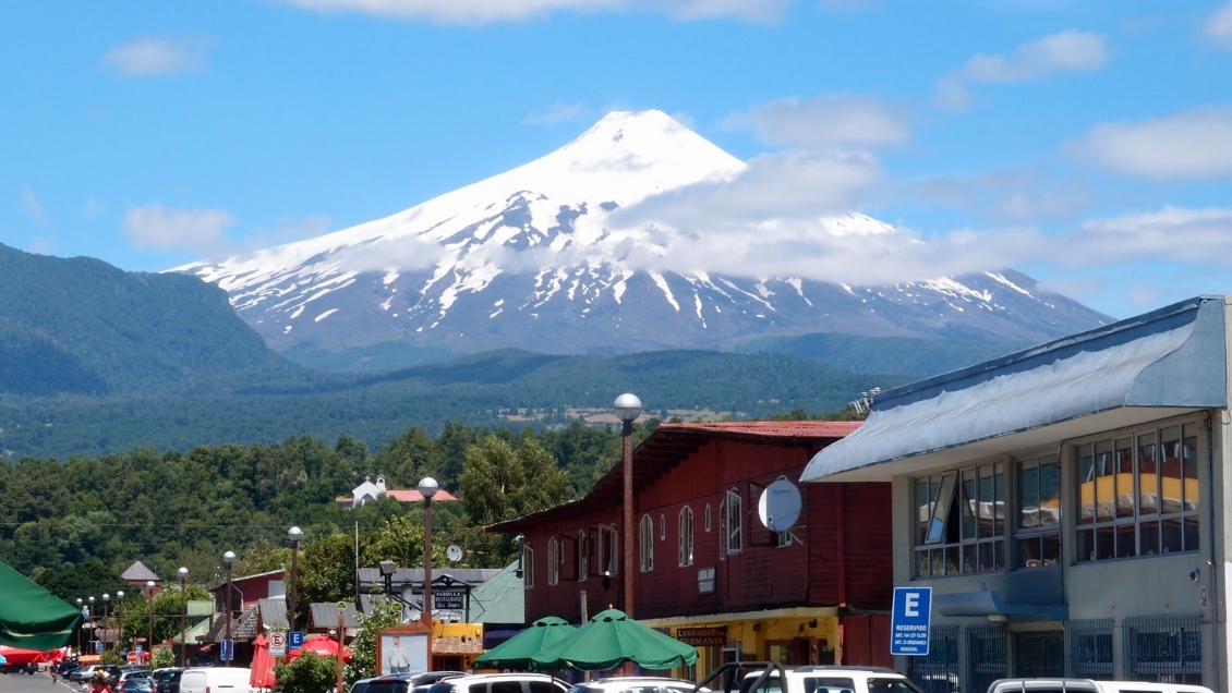 España recomienda a sus ciudadanos viajar con 