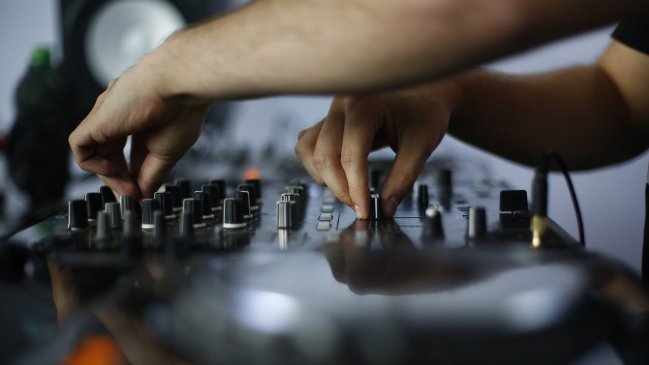 Mercado musical latinoamericano creció 8,5% en 2017 impulsado por streaming