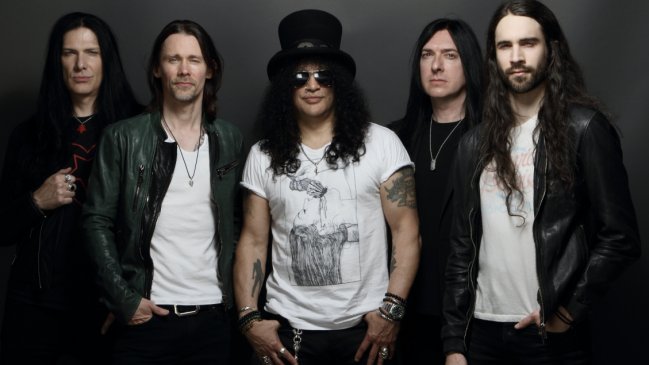 Slash regresa al país con su disco 