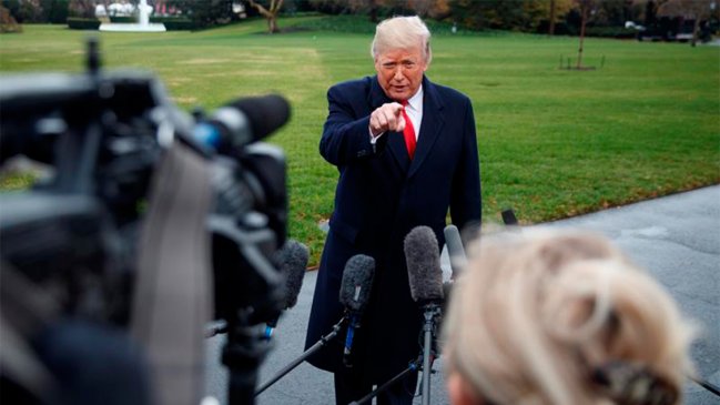 Trump amenazó a los demócratas con desclasificar documentos 