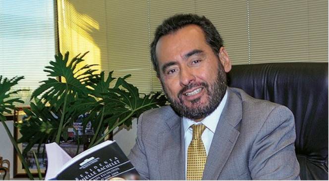 Chillán Viejo: Alcalde vuelve a dejar el cargo tras dictamen de Contraloría