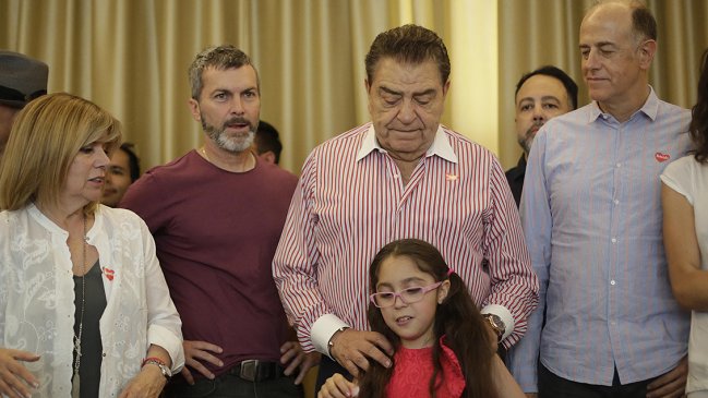 Fundación Teletón: 