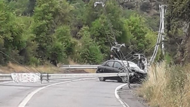 Accidente de tránsito provocó corte de luz en Cajón del Maipo