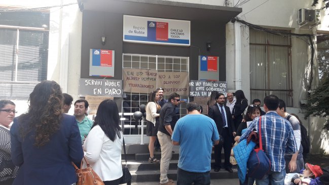 Ñuble: Cuatro servicios públicos en paro por despidos