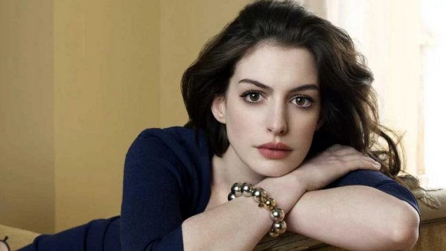 Anne Hathaway negocia protagonizar una película de 