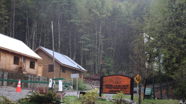 Mantención de camino en Argentina retrasa apertura del paso Carirriñe