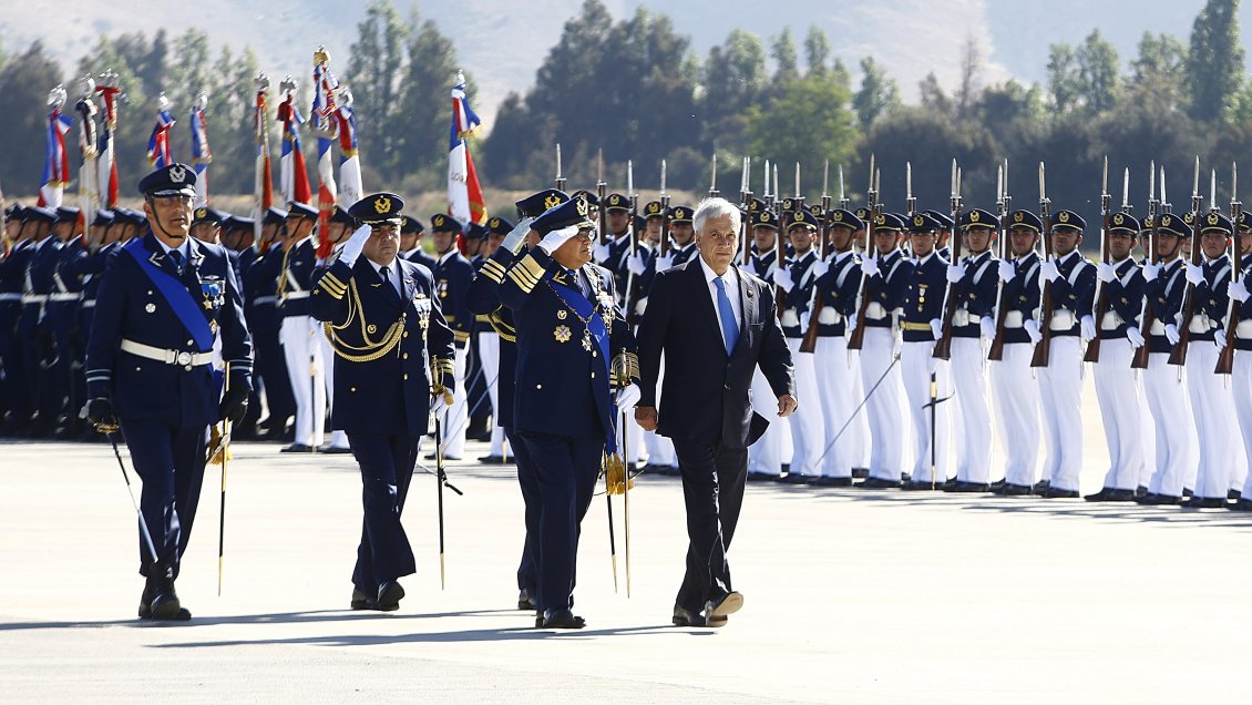 Isidro Solís acusa poca comprensión de Piñera en sus críticas a la FACh