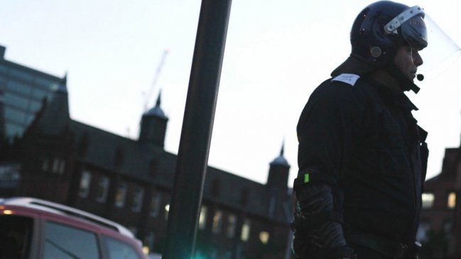 Condenan a joven británico por enviar casi dos mil amenazas de bombas