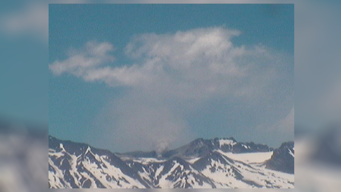 Complejo volcánico Planchón Peteroa registró nuevo pulso eruptivo