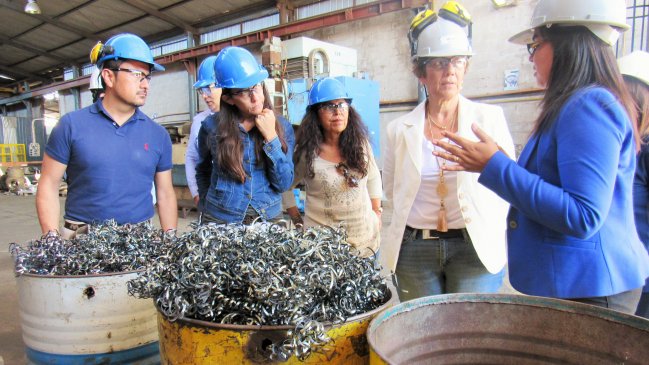 Invitan a empresa de Alto Hospicio a foro mundial de economía circular