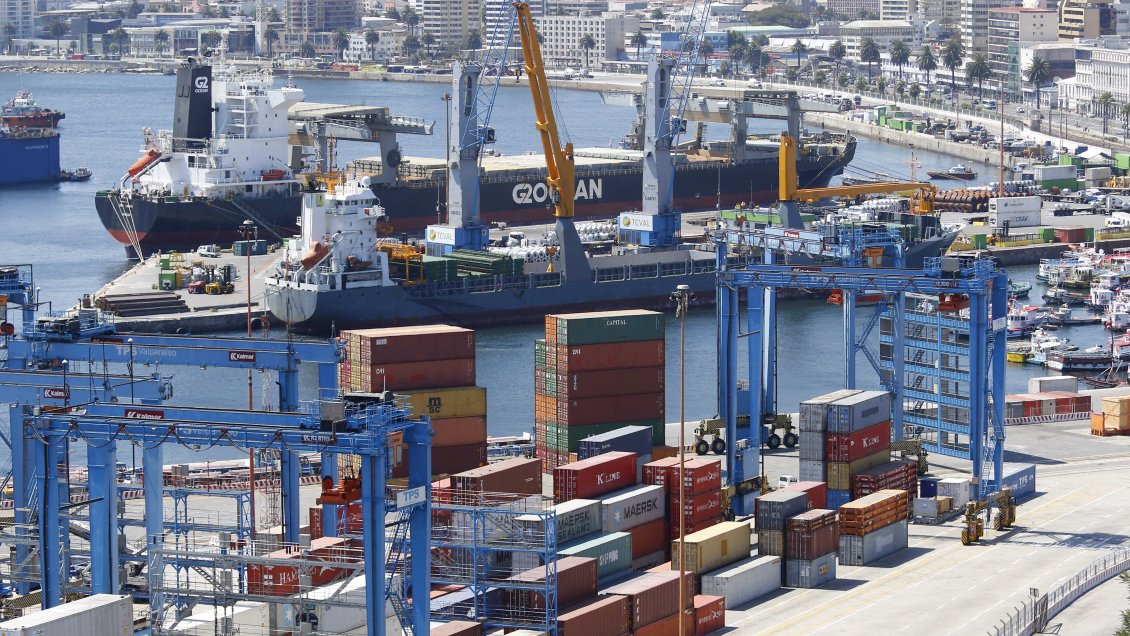 Valparaíso: Incidentes en medio de negociaciones para el fin del paro de los portuarios