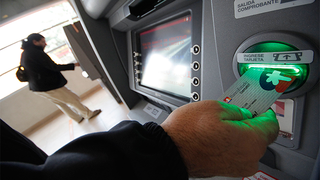 Diputados aprueban resolución para terminar con cobros asociados a la Cuenta RUT