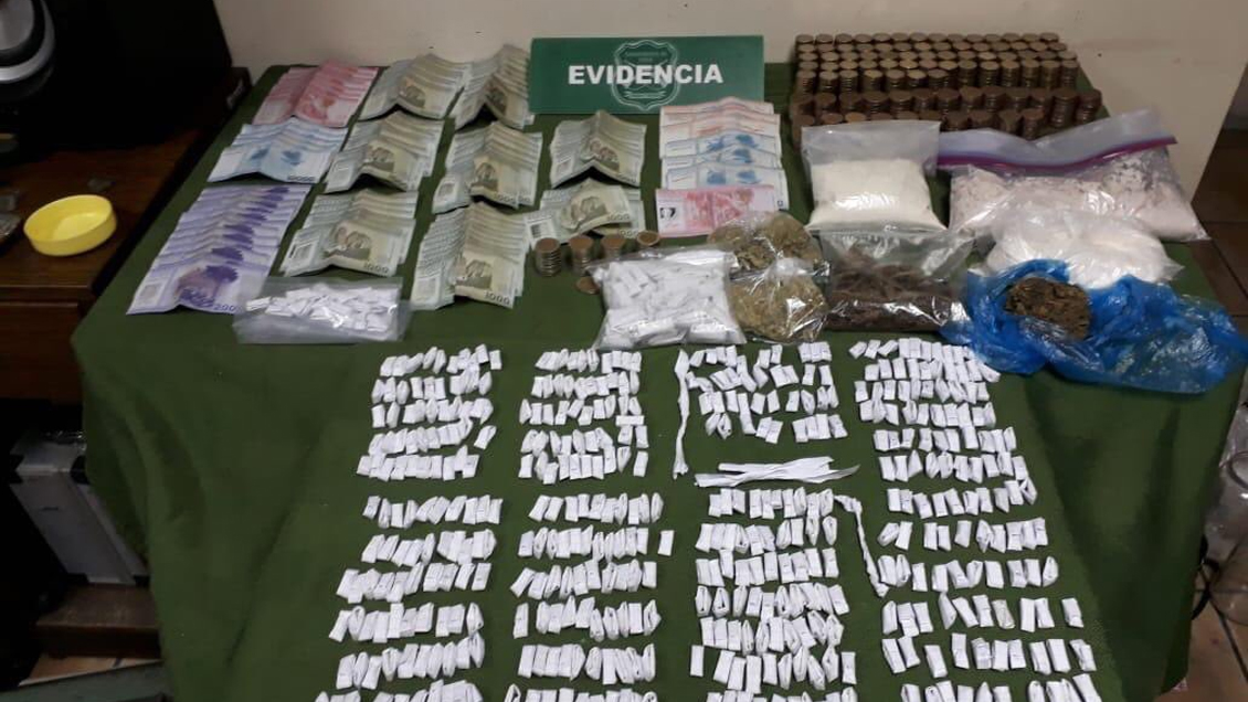 Un detenido tras ser sorprendido en plena transacción de drogas en Lo Espejo