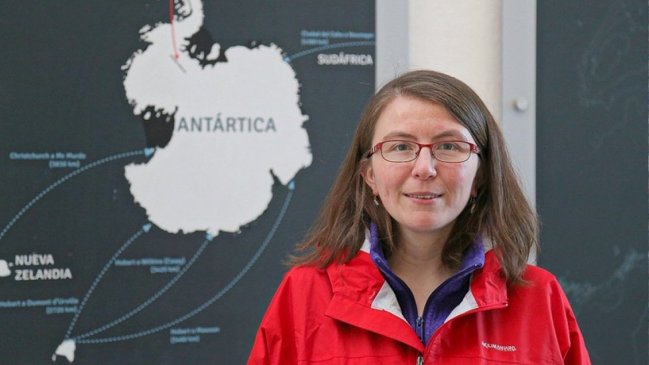 Científica chilota se adjudica beca internacional para continuar investigación en la Antártica