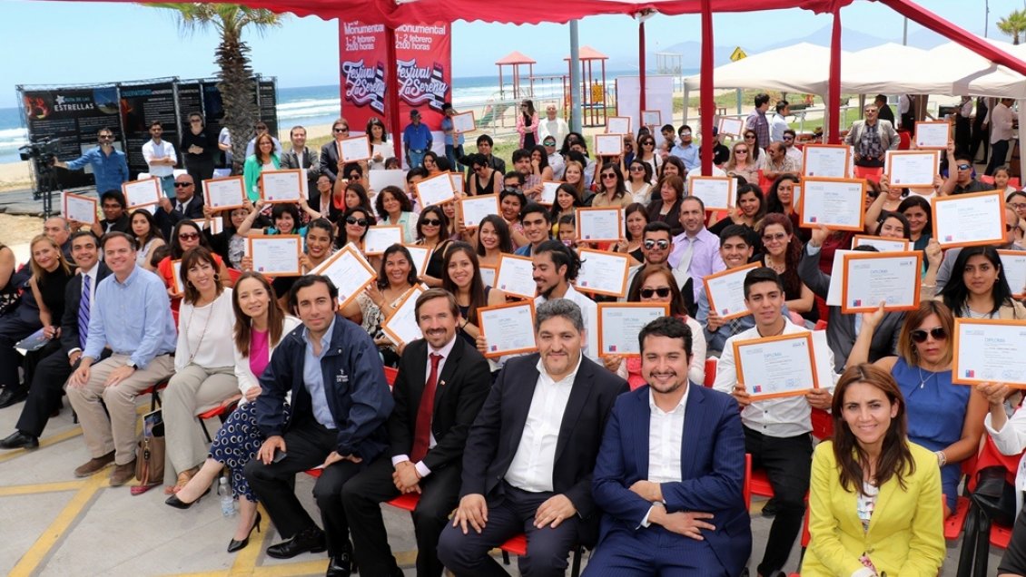 Trabajadores turísticos de La Serena y Coquimbo se capacitan en inglés