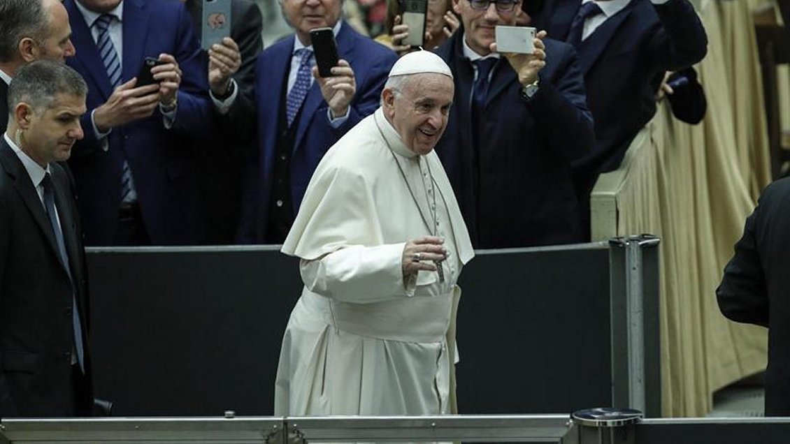 Papa celebró firma de Pacto Migratorio del que se restó Chile