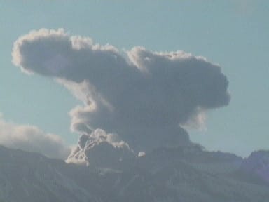 Onemi llamó a la calma por aumento de actividad volcánica en Planchón Peteroa