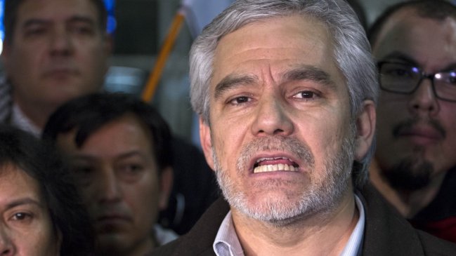 Nuevo presidente de la ANEF hizo un llamado a la unidad sindical