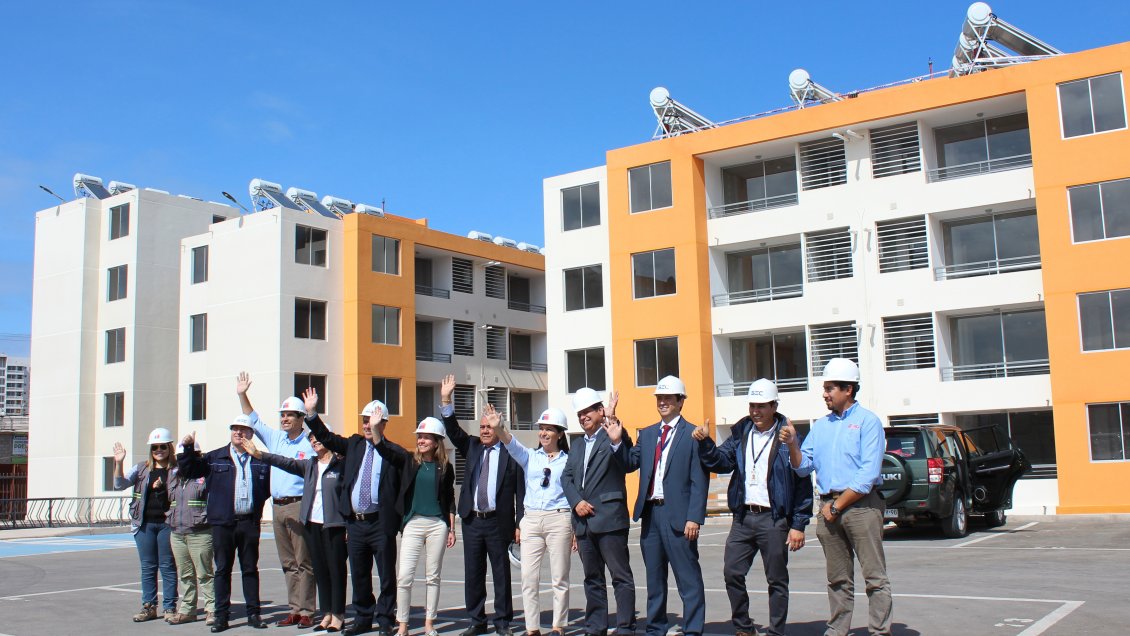 Viviendas sociales de Alto Hospicio incorporan energía solar