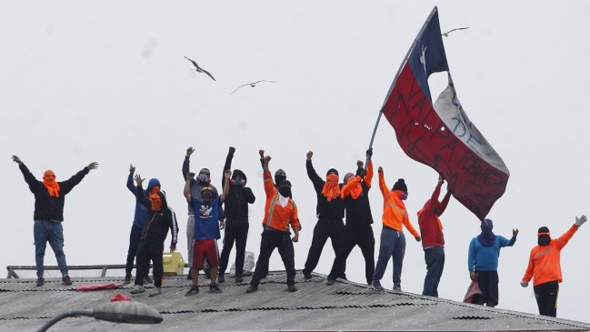 Valparaíso: Portuarios se querellan por amenazas, golpizas, seguimientos y anónimos