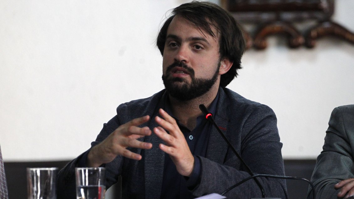 Alcalde Sharp pidió que la violencia no se tome el conflicto portuario