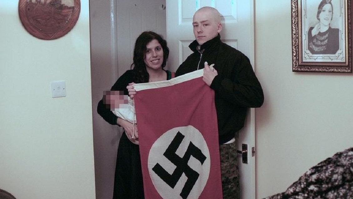 Pareja neonazi bautizó a su hijo Adolf y fue enviada a la cárcel