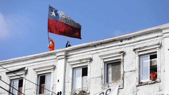 Ministros anunciaron preacuerdo para resolver movilizaciones de trabajadores portuarios