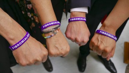Diputados se sumaron a campaña para visibilizar la fibromialgia