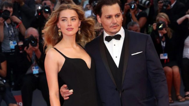 Actriz asegura haber perdido trabajos tras denunciar a Johnny Depp por violencia