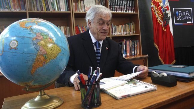 Piñera le pone nota a su primer año de Gobierno: De seis para arriba