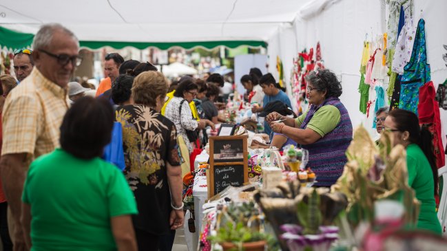 Arica: Mujeres dueñas de negocio dieron vida a la 