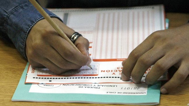 PSU: Cantidad de puntajes nacionales aumentó en 40%