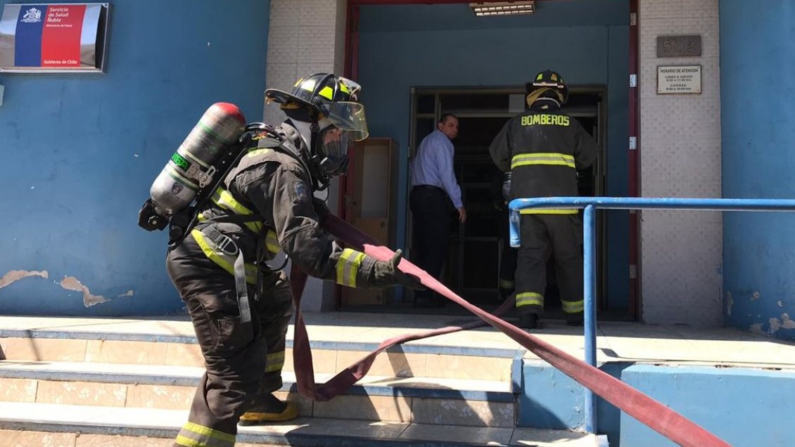 Servicio de Salud Ñuble realizó simulacro de incendio con 150 evacuados