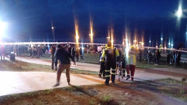 Punta Arenas: Desplome de escenario dejó varios heridos