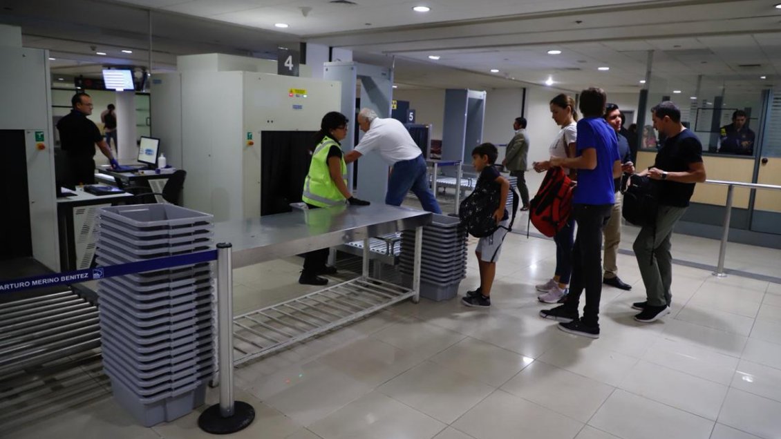 Inauguran nueva zona de embarques nacionales en Aeropuerto de Santiago